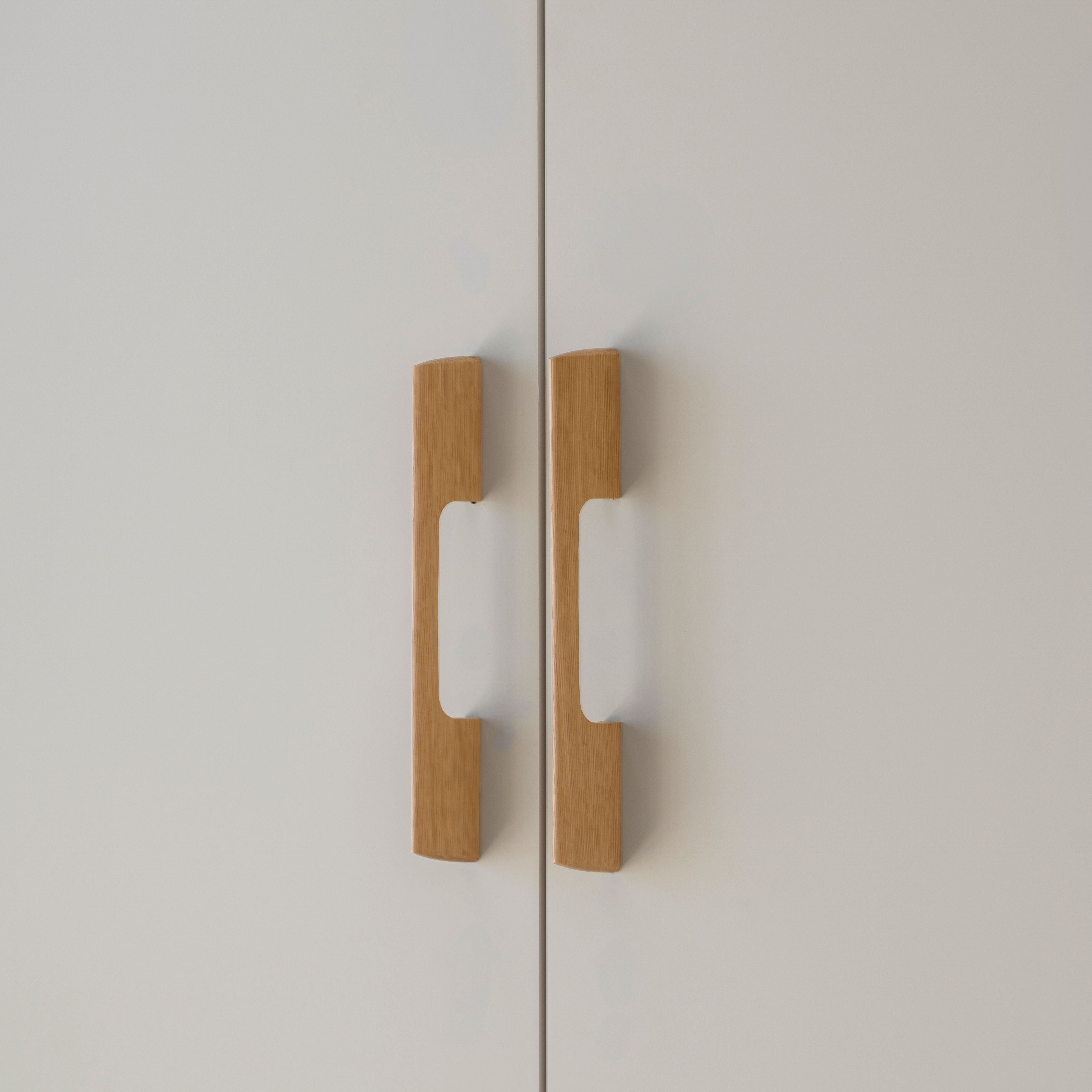 Tide Handle | Cabinetry Hardware | Core Collection – Linear Standard