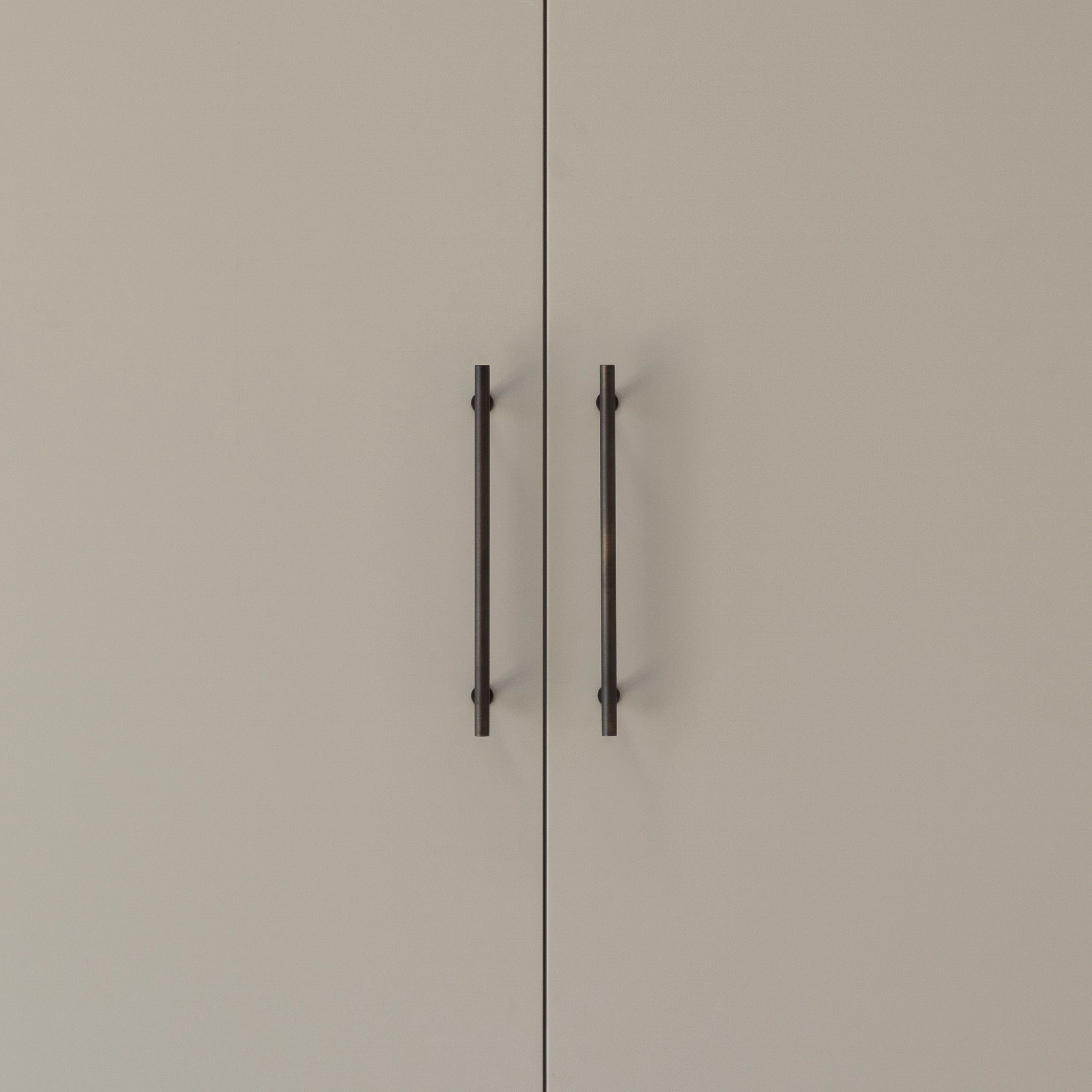 Stirling Handle | Cabinetry Hardware | Core Collection – Linear Standard