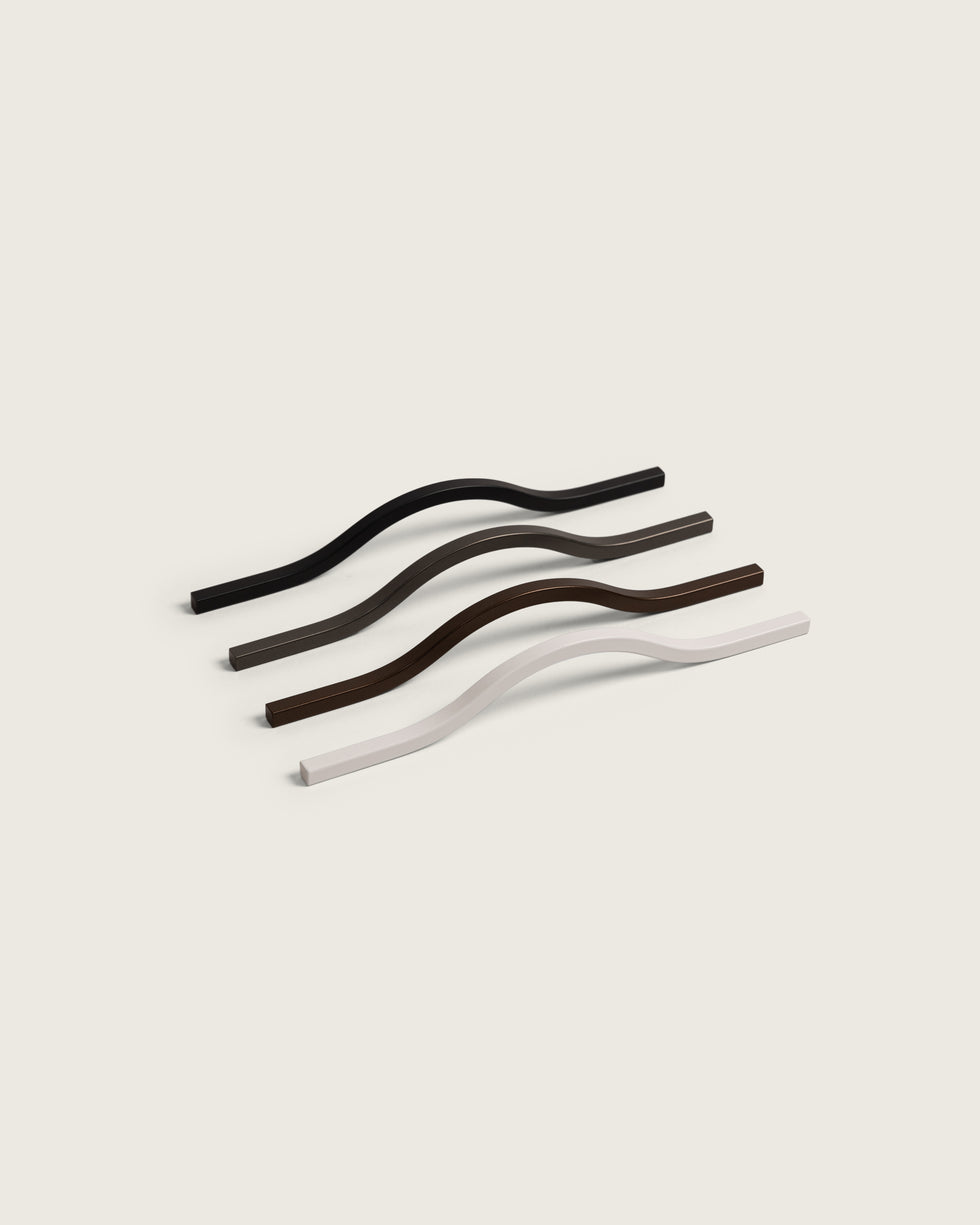 Brave Handle: Cabinet Pull in Multiple Sizes – Linear Standard