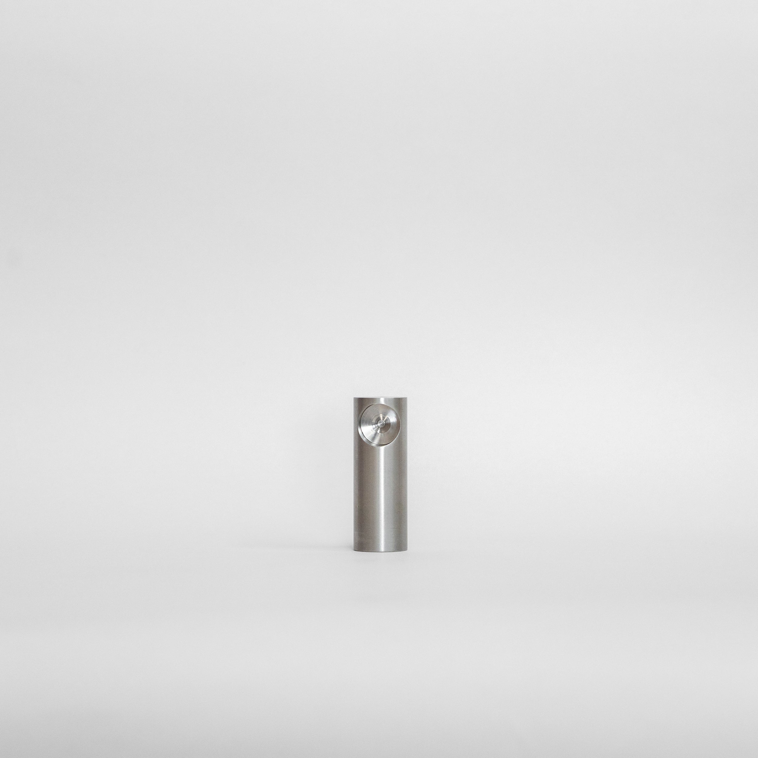 Rae Top-Fixed End Bracket