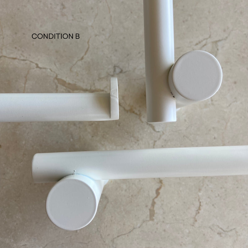 Pillar Toilet Roll Holder | Sample Stock